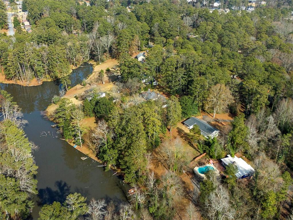 3669 Herschel Road