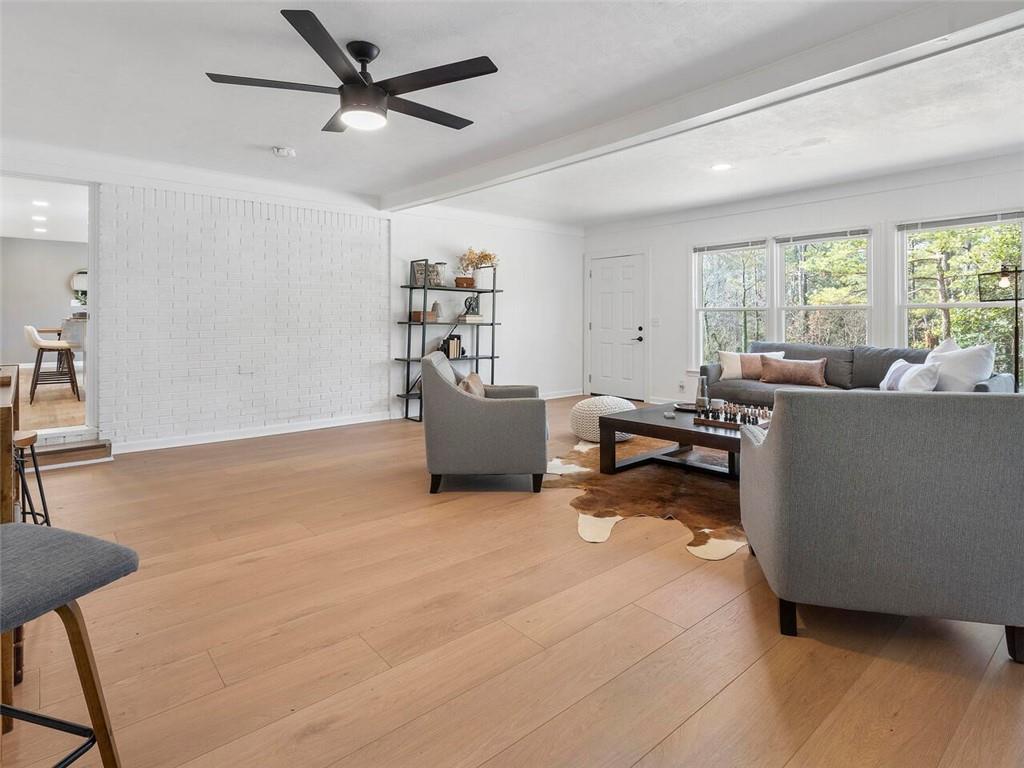 3669 Herschel Road