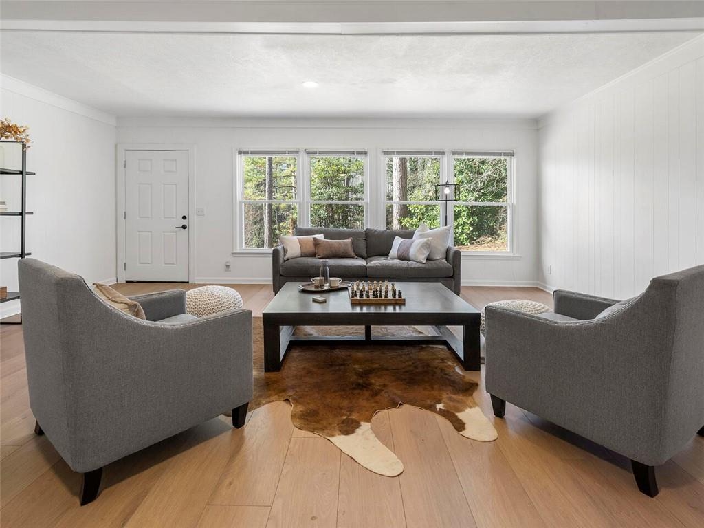 3669 Herschel Road