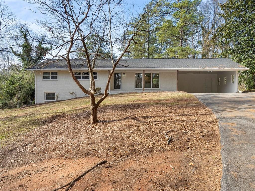 3669 Herschel Road