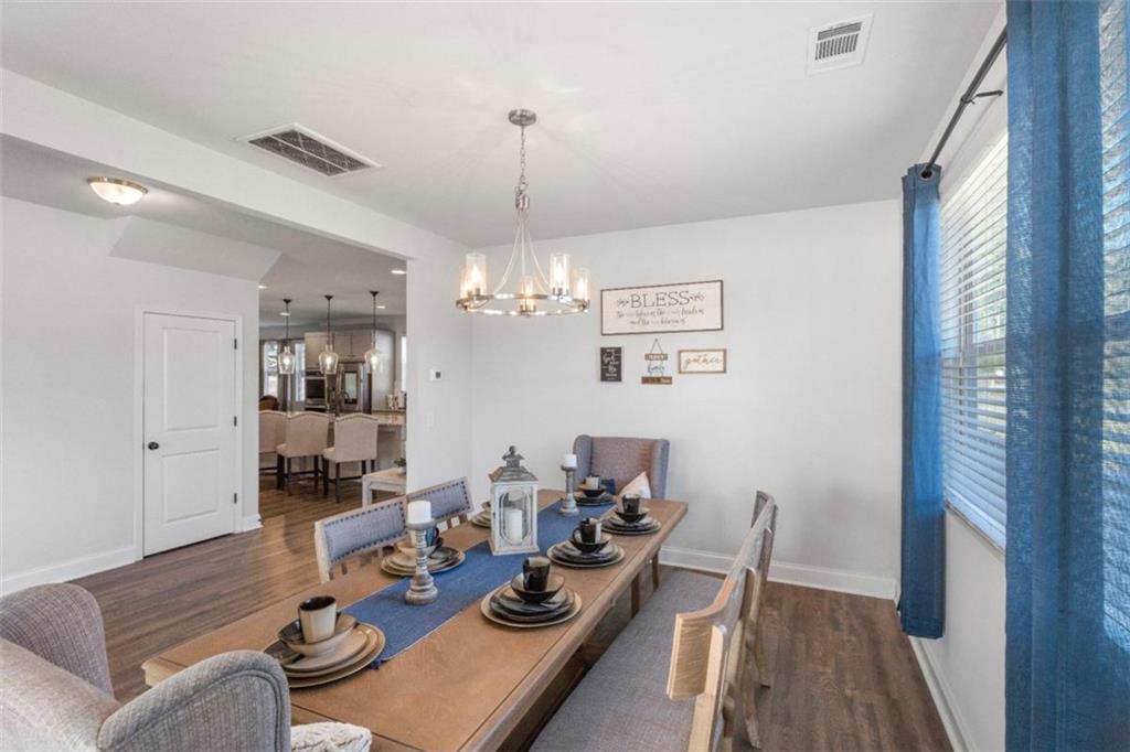 10 Fanleaf Drive