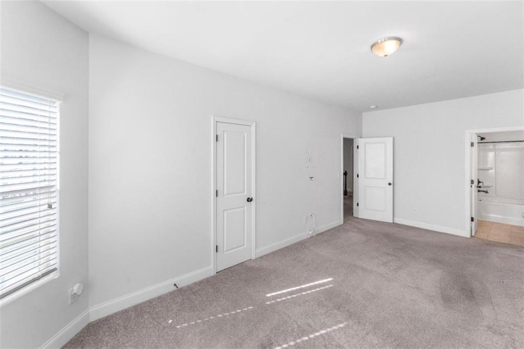 10 Fanleaf Drive