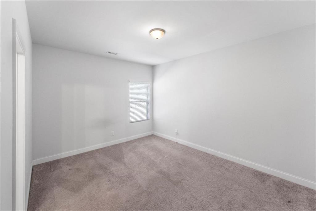 10 Fanleaf Drive