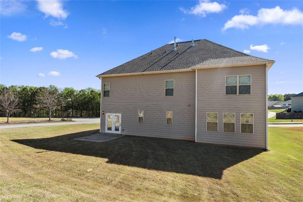 10 Fanleaf Drive