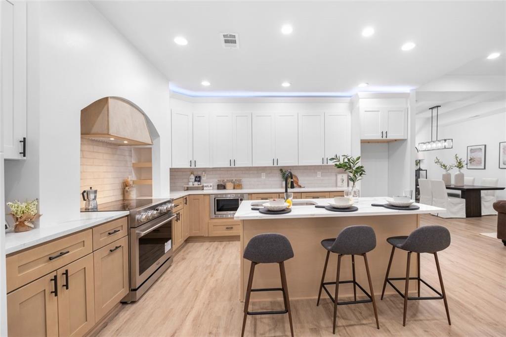 2611 Kimmeridge Drive