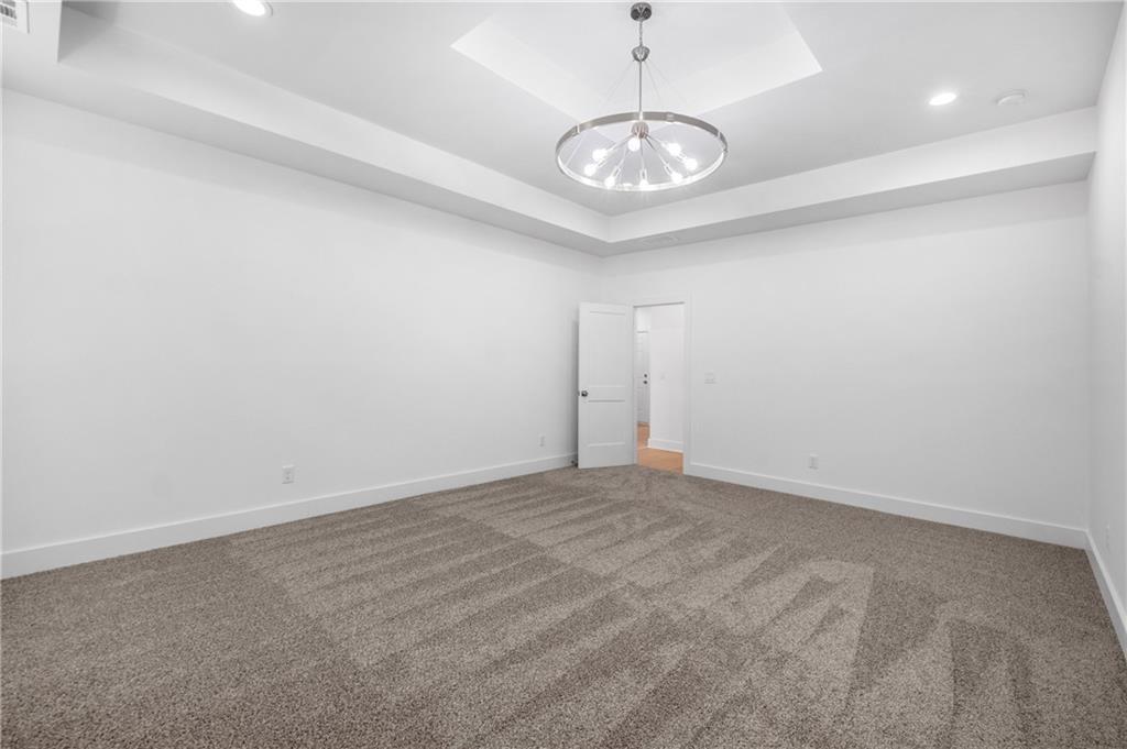866 Jefferson Avenue