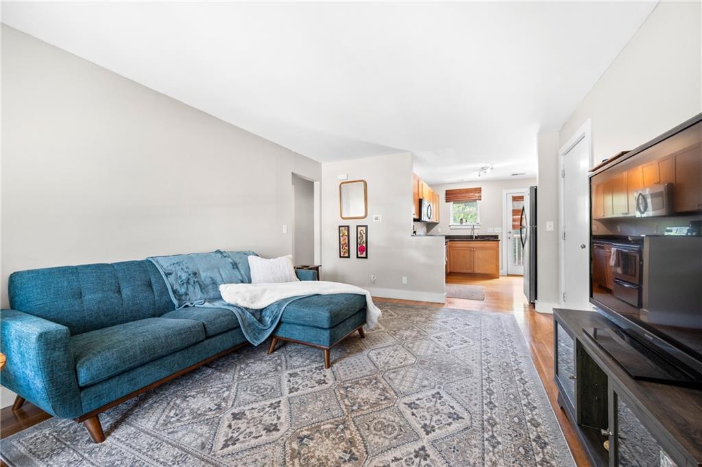 2023 Oakview Road SE Unit 121