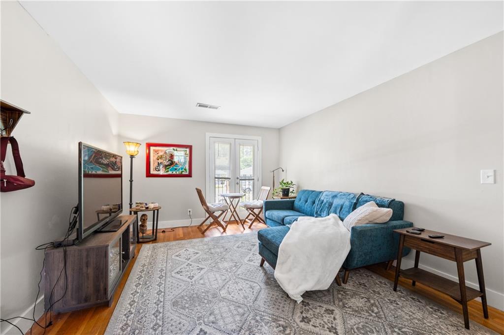 2023 Oakview Road SE Unit 121