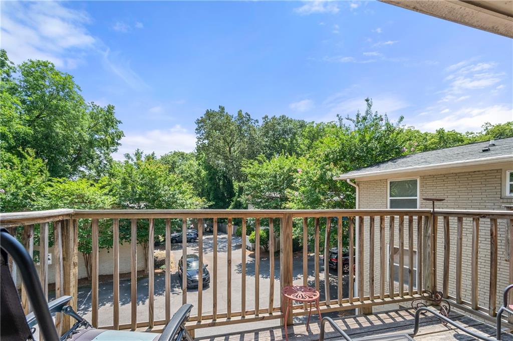 2023 Oakview Road SE Unit 121