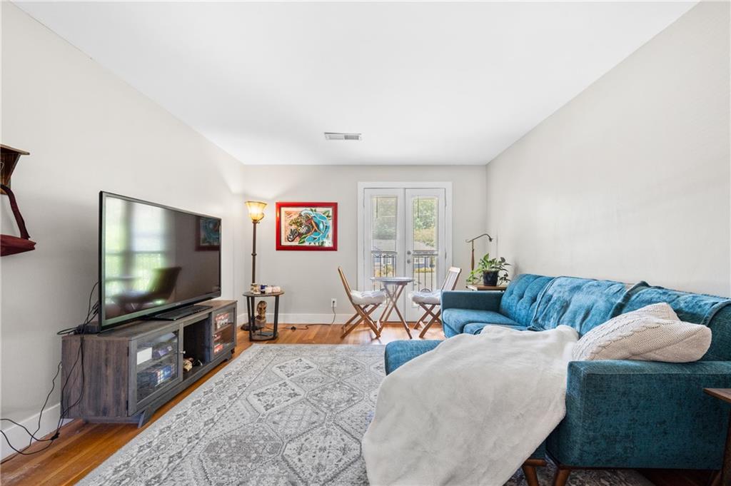 2023 Oakview Road SE Unit 121