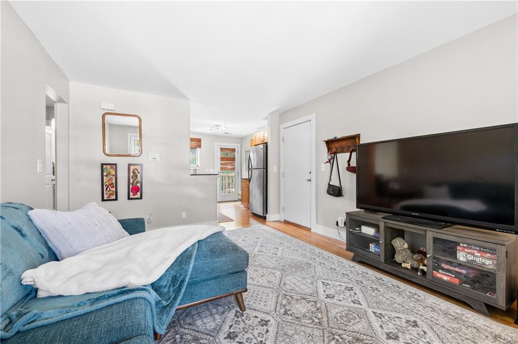 2023 Oakview Road SE Unit 121