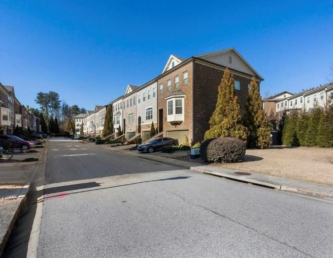 2123 W Village Lane SE