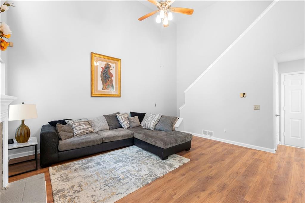 1700 Versailles Drive SW