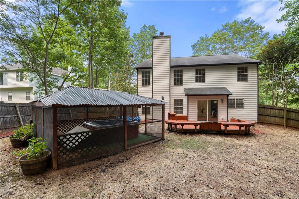 1700 Versailles Drive SW