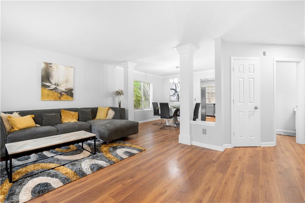 1700 Versailles Drive SW