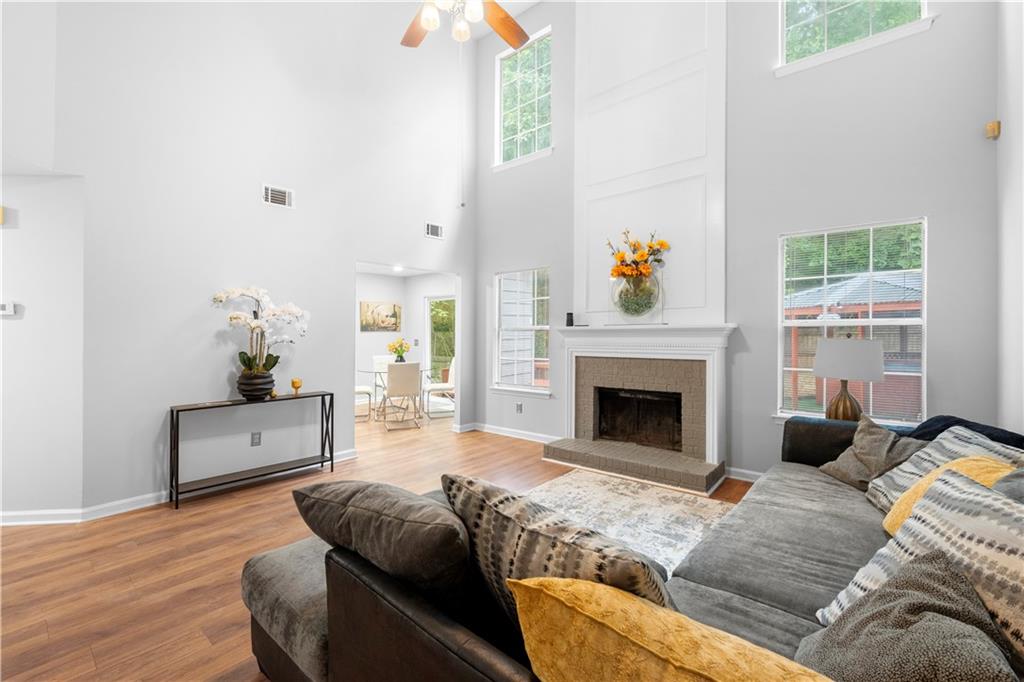 1700 Versailles Drive SW