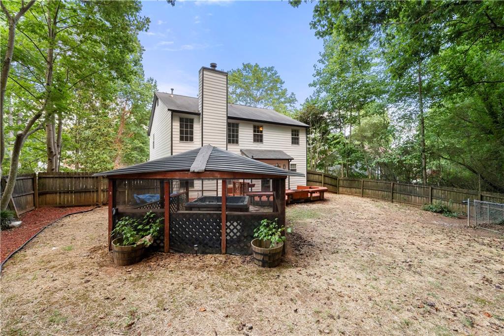1700 Versailles Drive SW