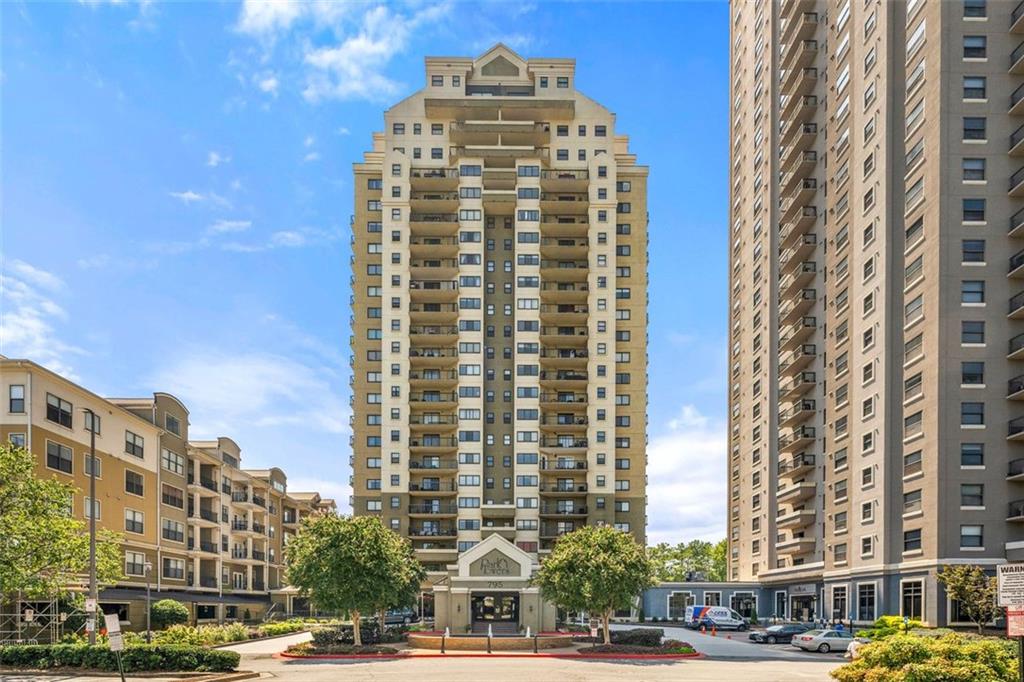 795 HAMMOND Drive Unit 713