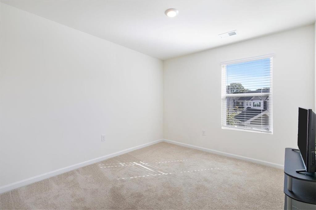 179 Hampton Circle