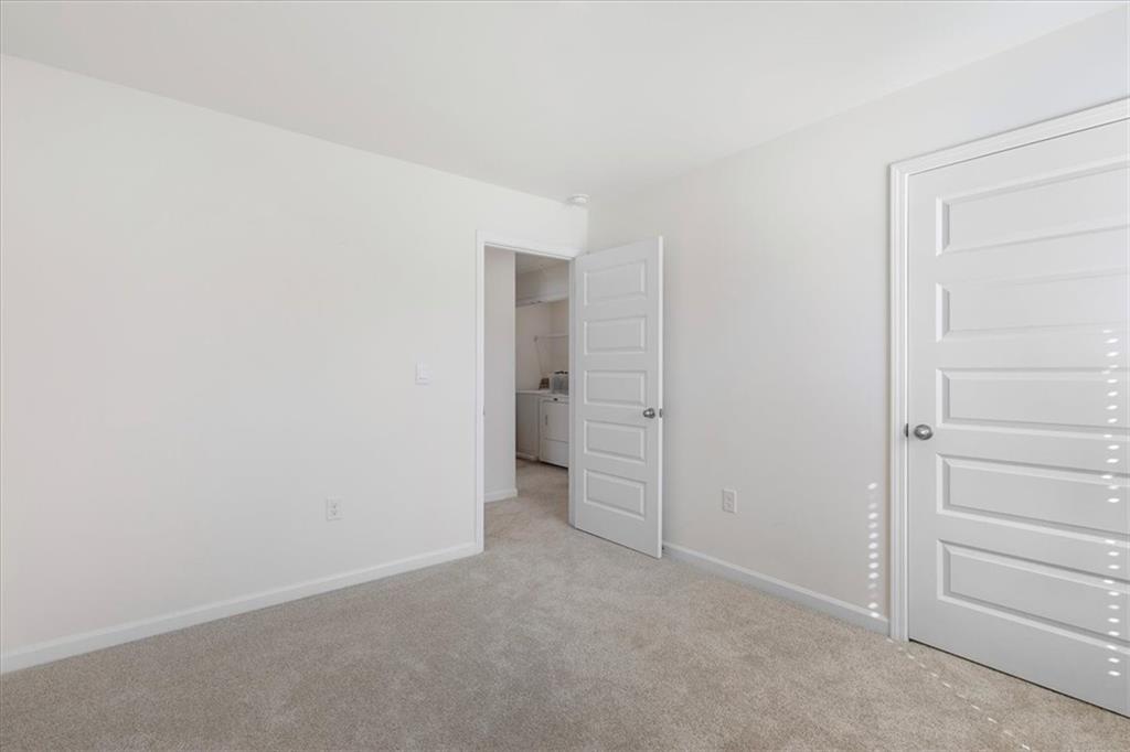 179 Hampton Circle