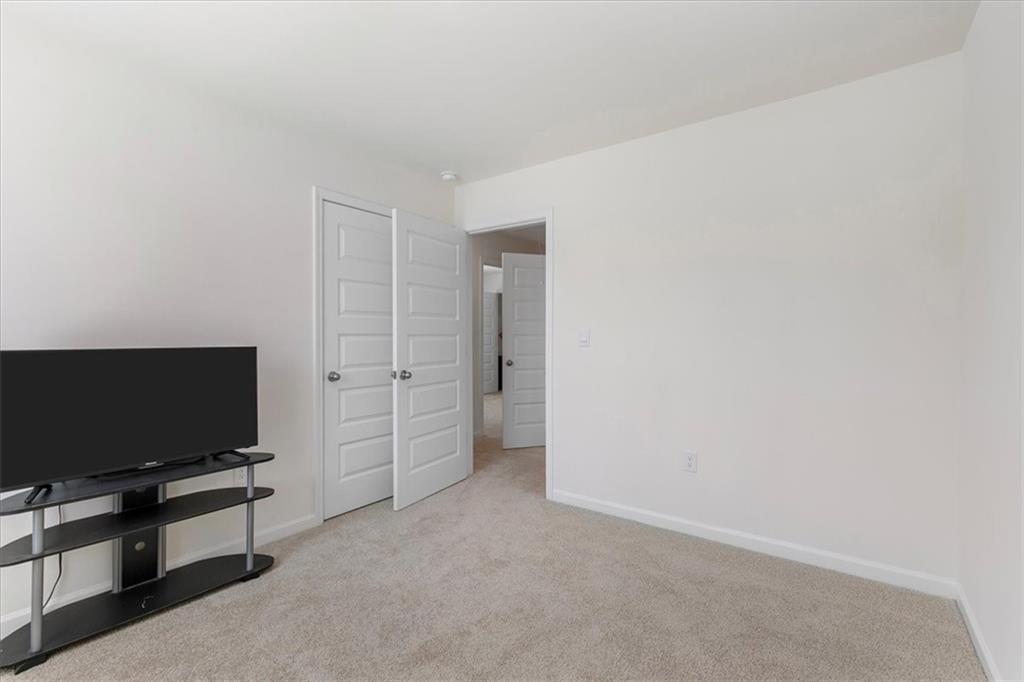 179 Hampton Circle