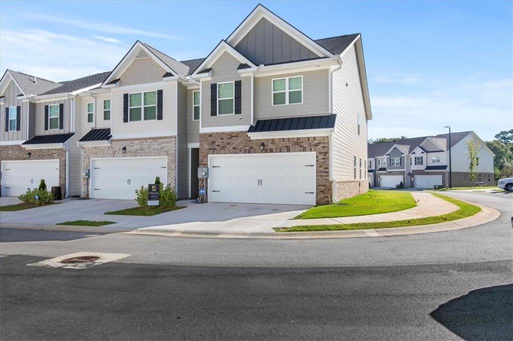 179 Hampton Circle