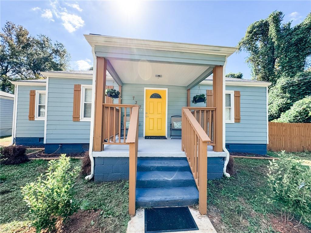 737 Lee Andrews Avenue SE