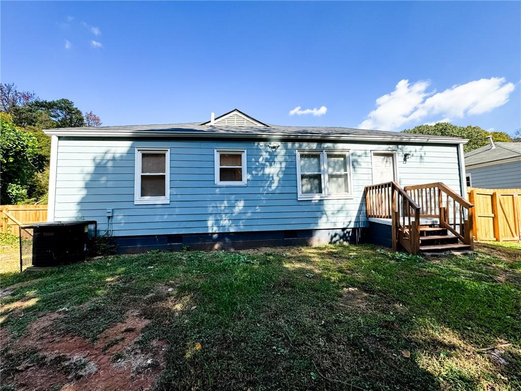 737 Lee Andrews Avenue SE