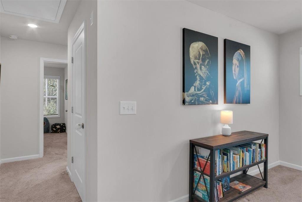 2099 EASTERWOOD Terrace