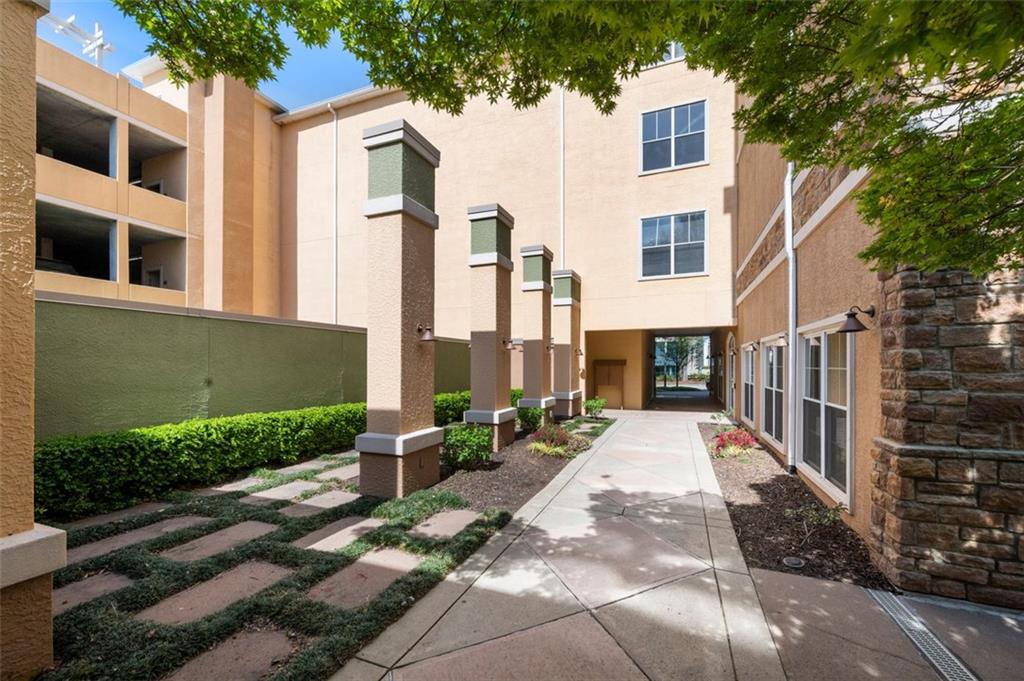 10 PERIMETER SUMMIT Boulevard NE Unit 2110