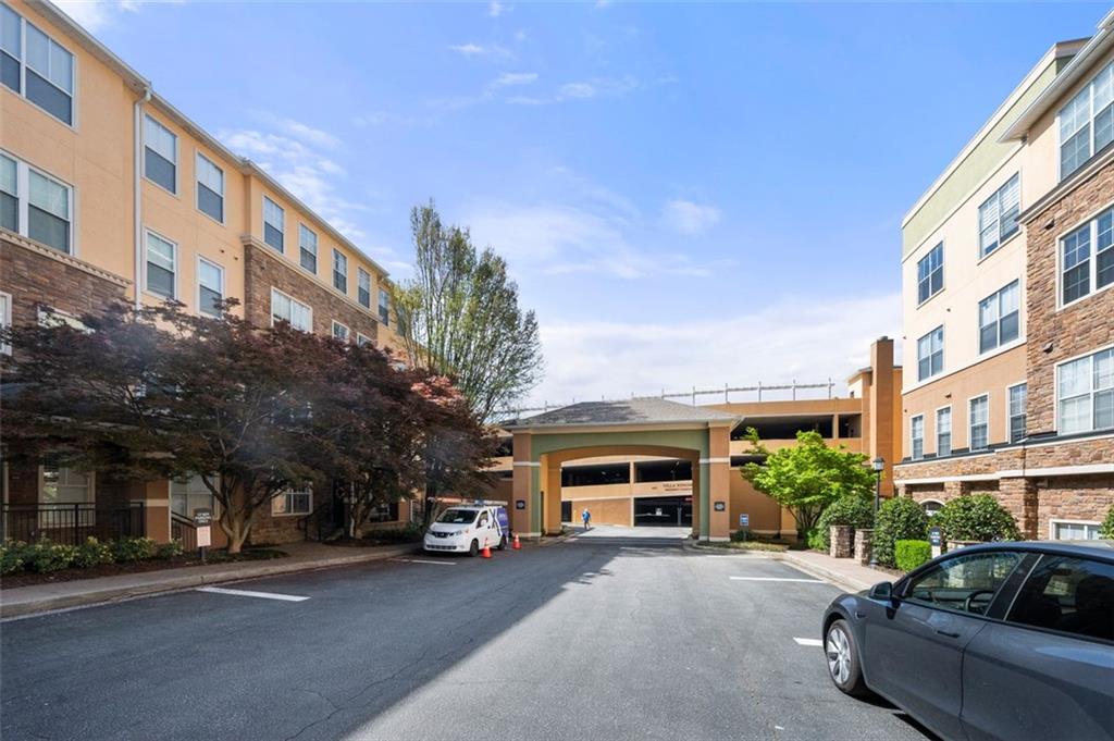 10 PERIMETER SUMMIT Boulevard NE Unit 2110