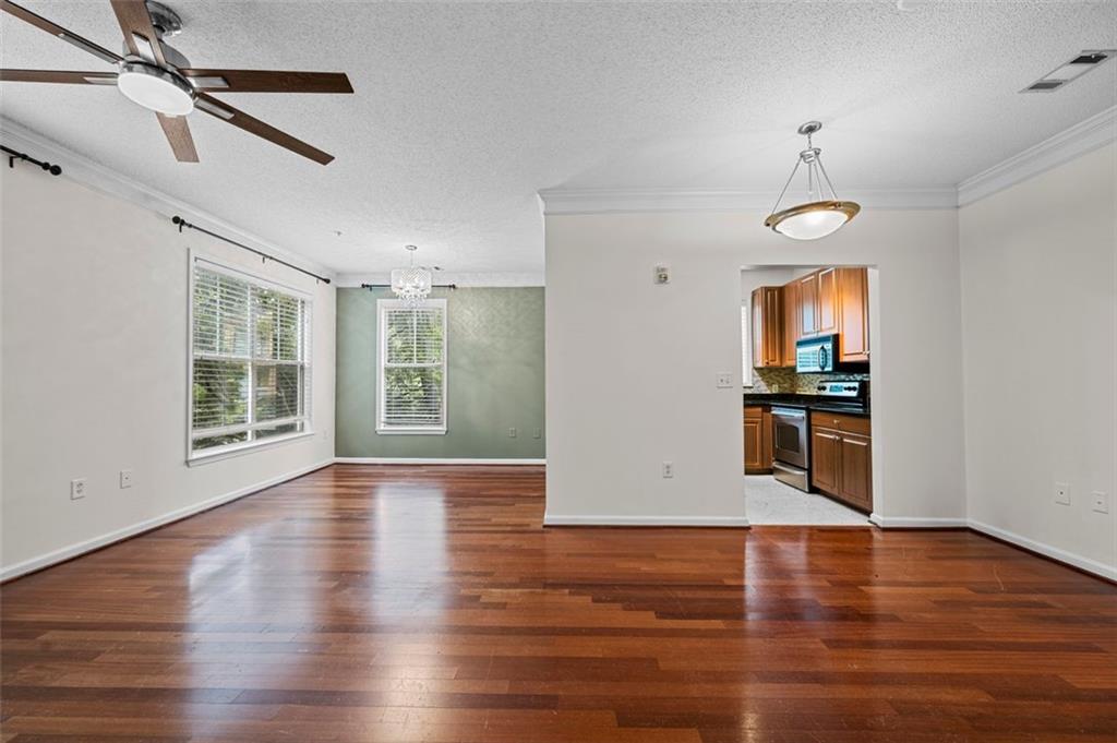 10 PERIMETER SUMMIT Boulevard NE Unit 2110