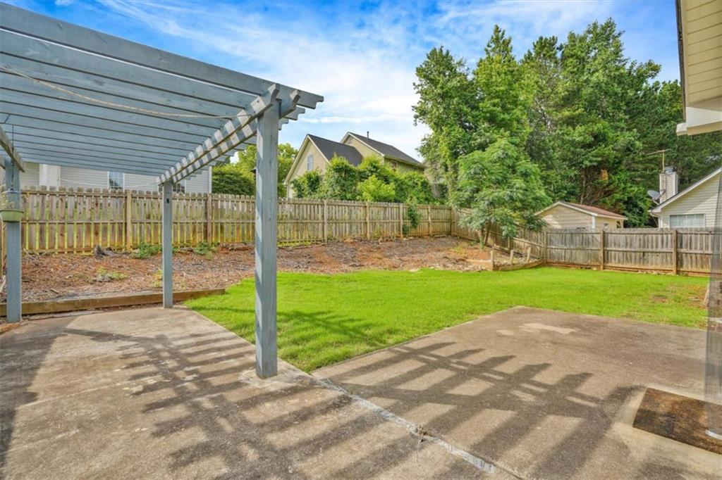 375 Shadetree Lane