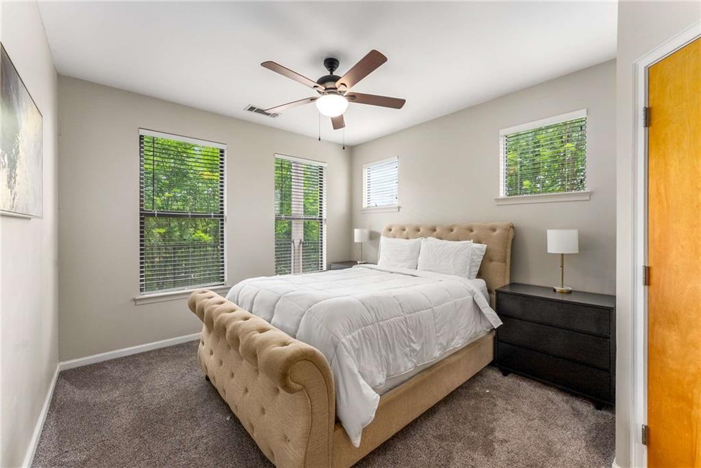 898 Oak Street SW Unit 1301