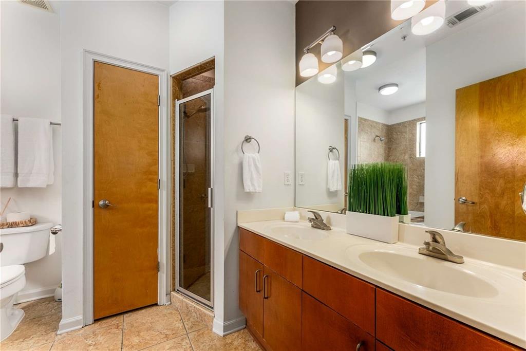 898 Oak Street SW Unit 1301