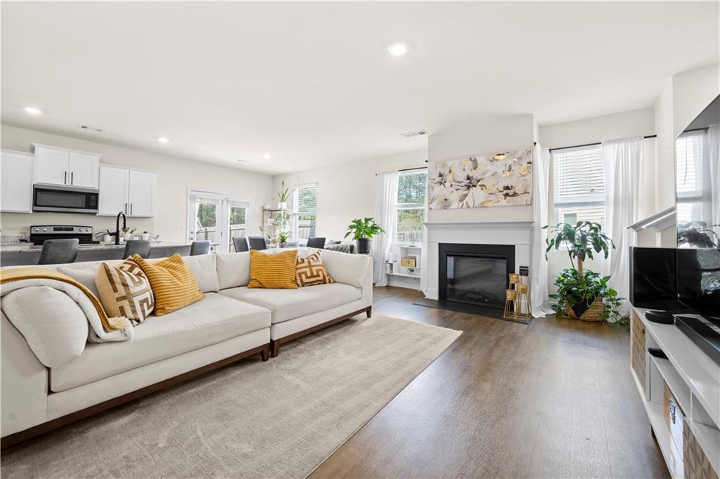 5184 Barberry Avenue