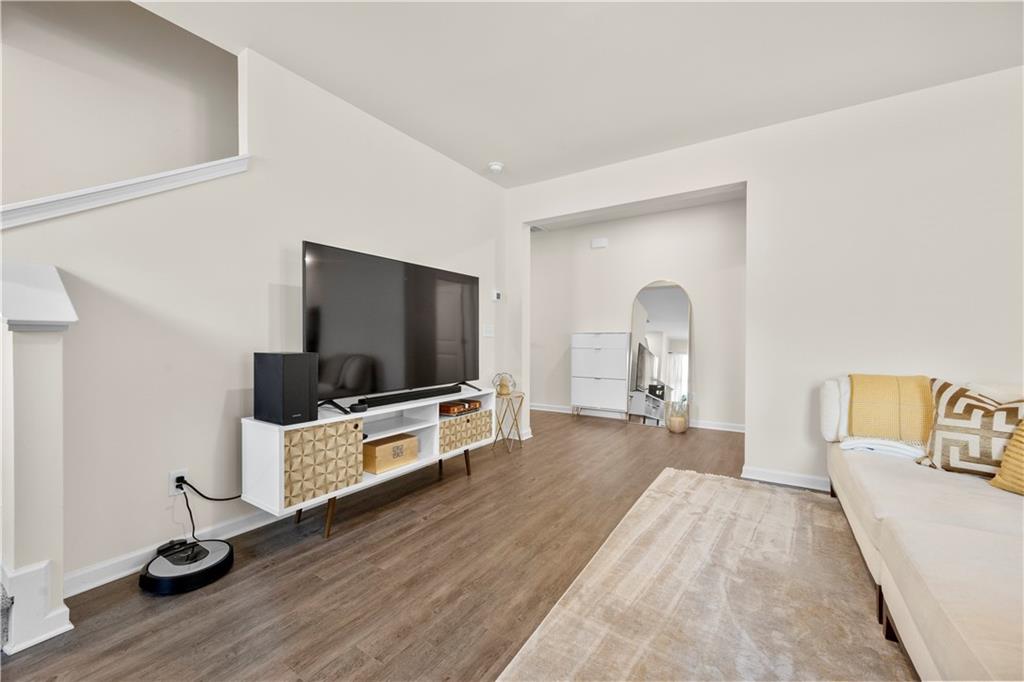 5184 Barberry Avenue