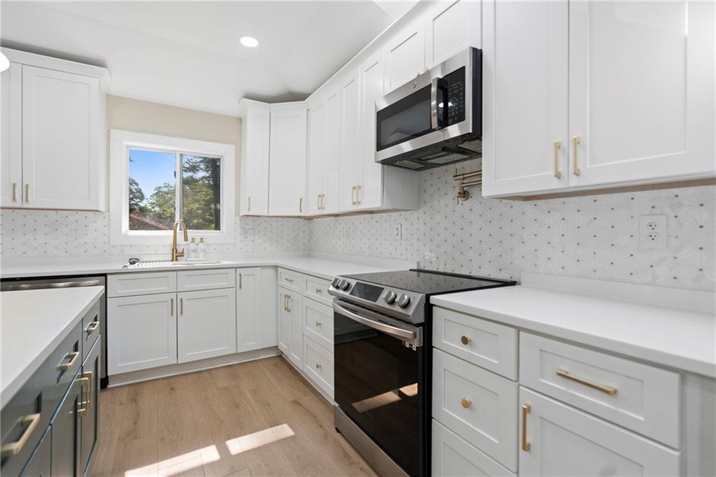 2566 Connally Drive