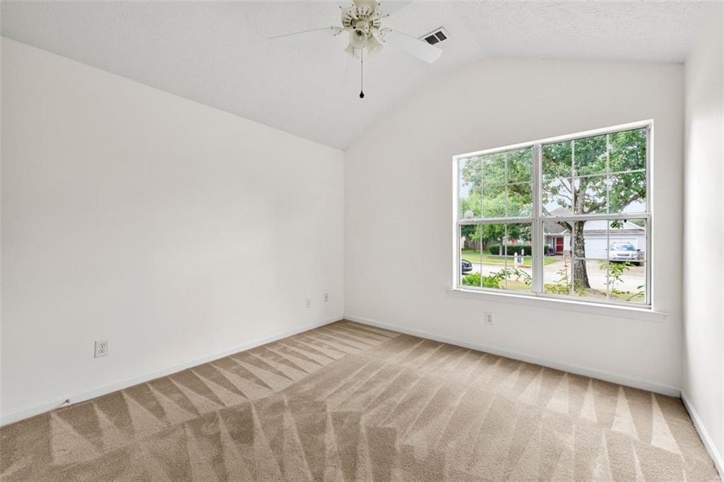 7085 DUNCAN Walk