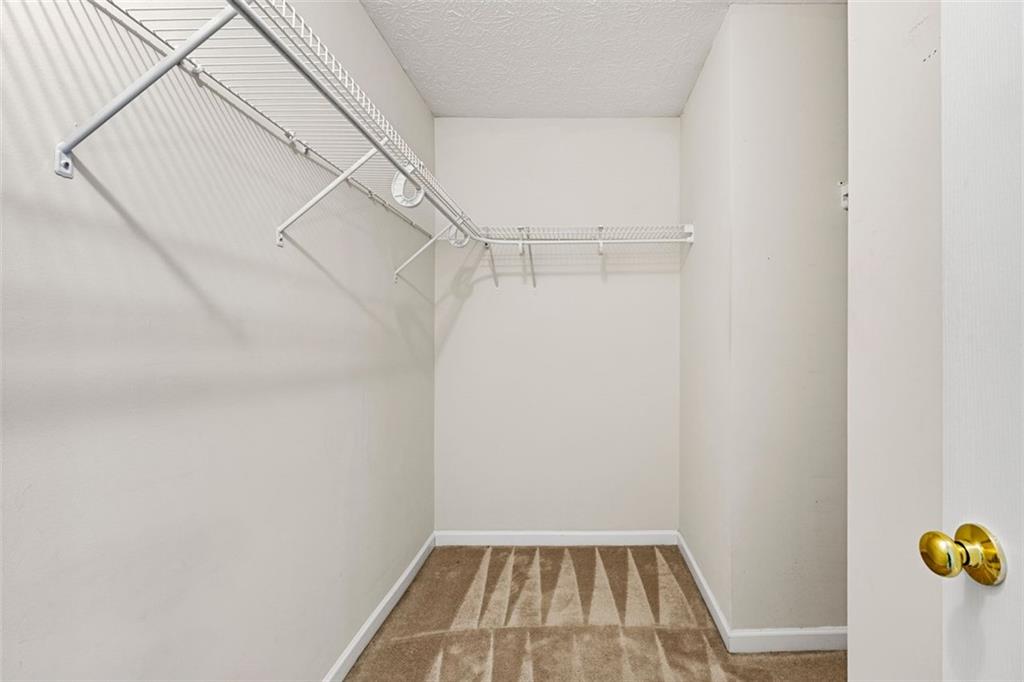7085 DUNCAN Walk