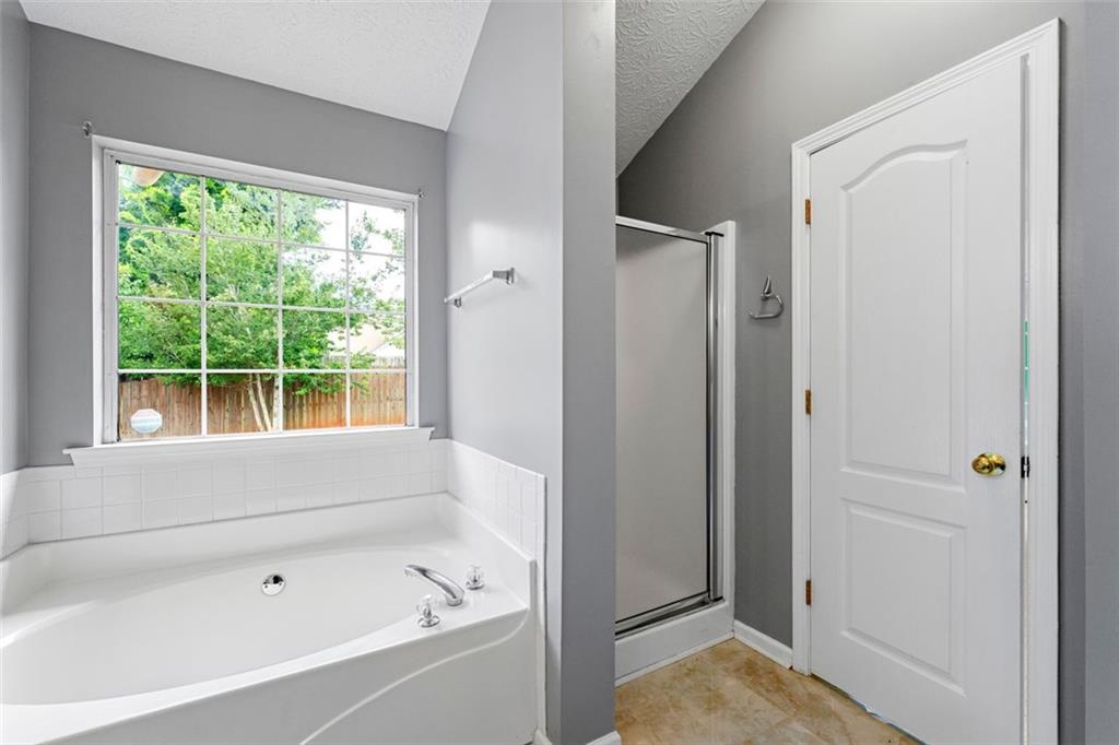 7085 DUNCAN Walk