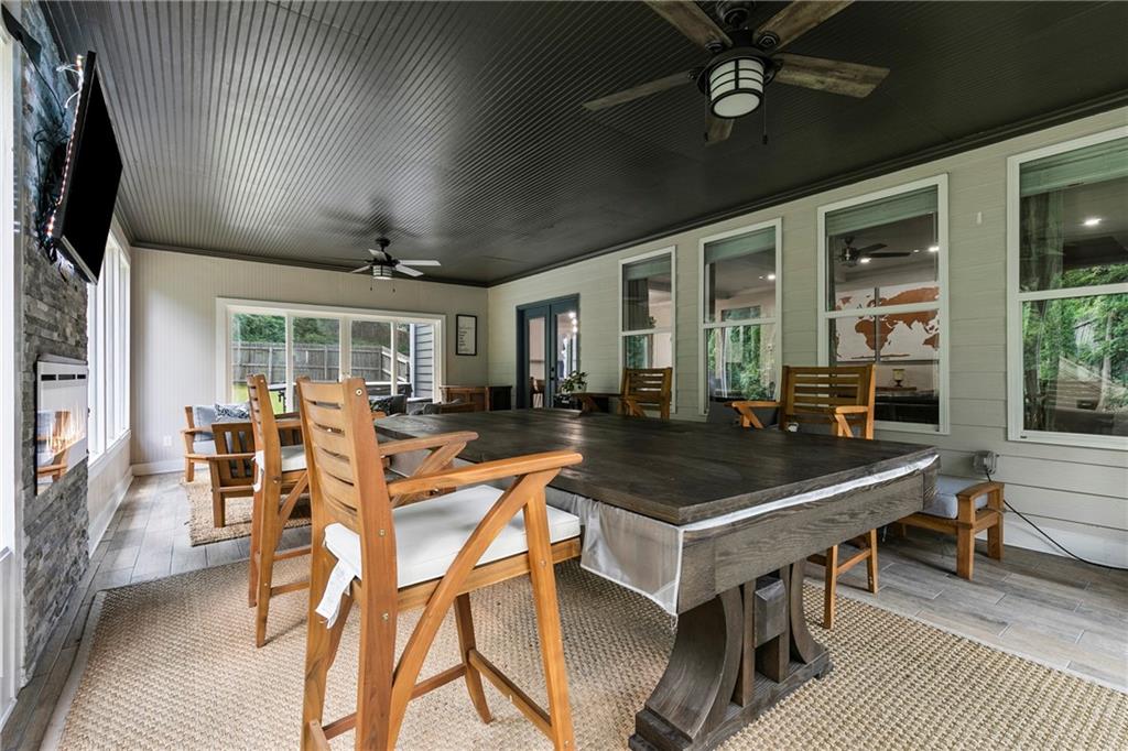 2095 Sparrowhawk Court