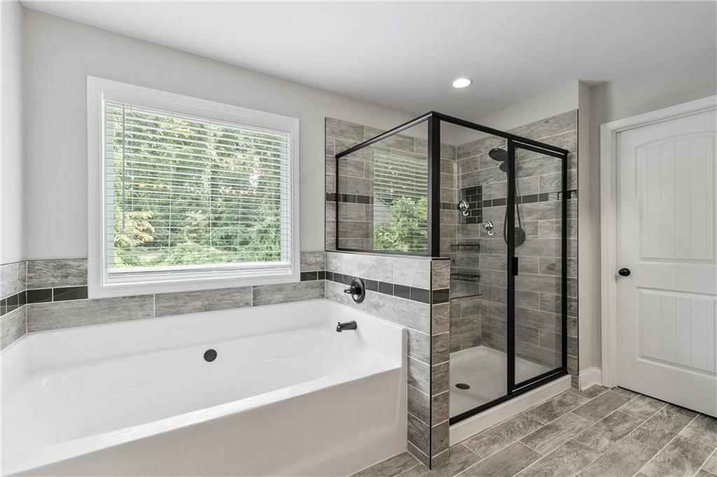 2095 Sparrowhawk Court