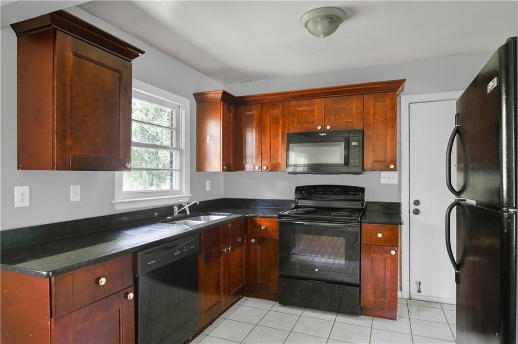 3243 Pinehill Drive