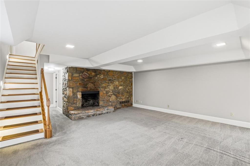 3959 Randall Mill Road