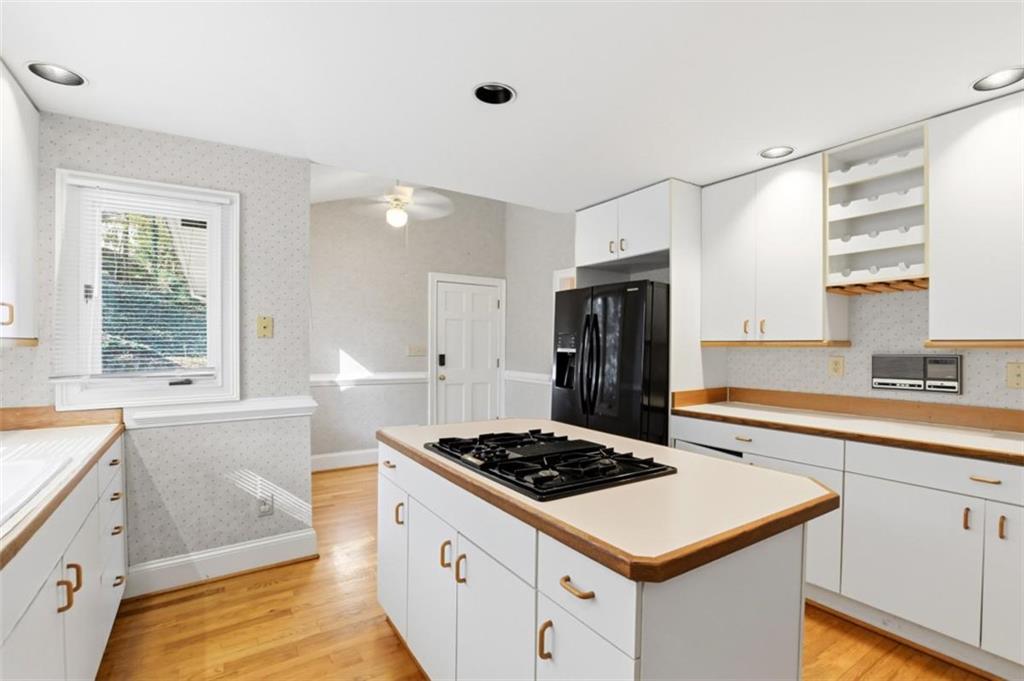 3959 Randall Mill Road