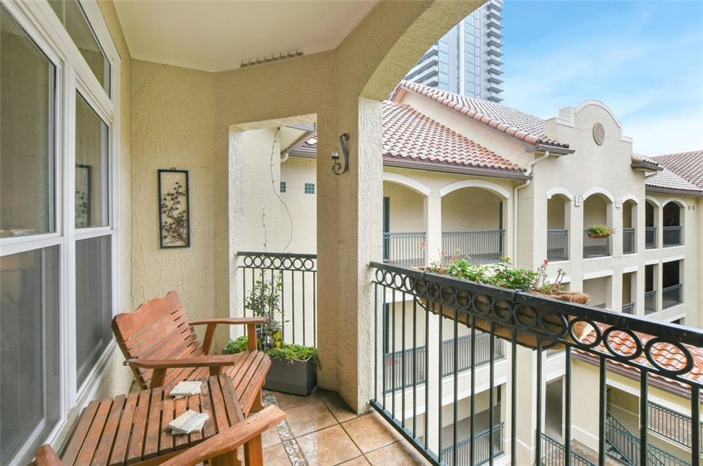 955 Juniper Street NE Unit 4324