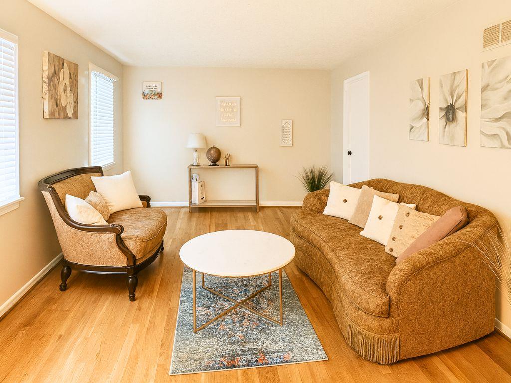 2587 PEYTON WOODS Trail SW