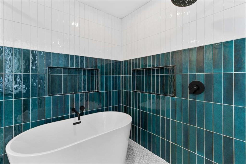 1905 Windemere Drive