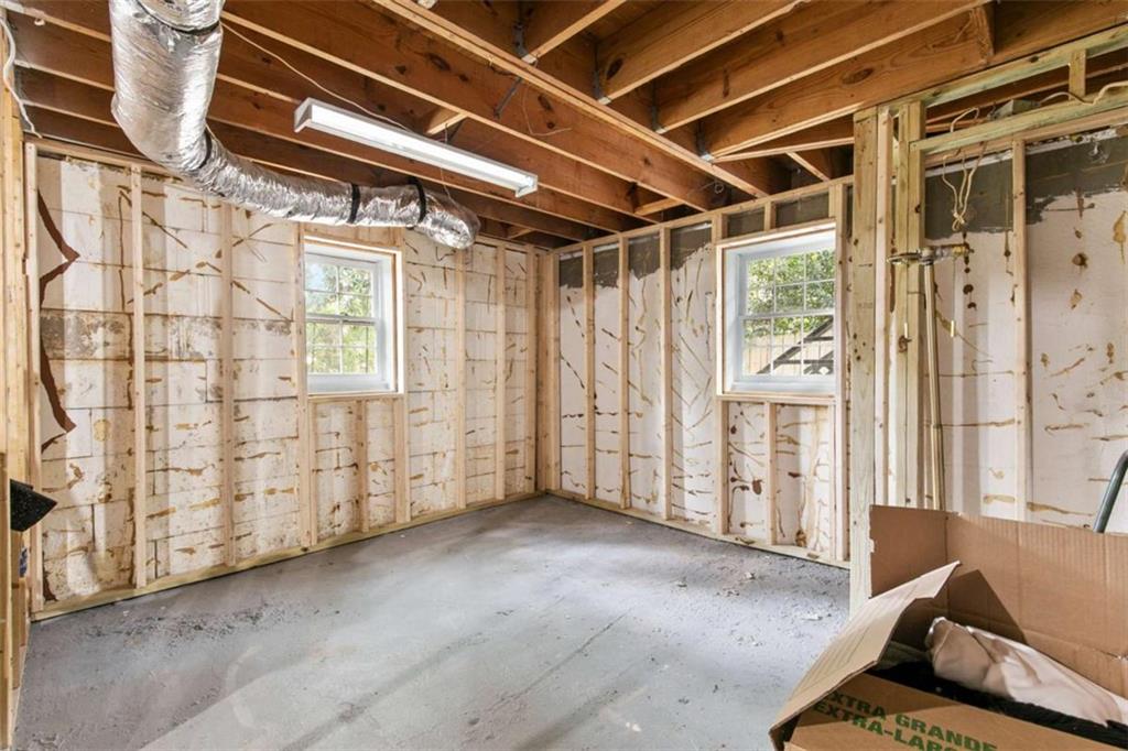 1905 Windemere Drive